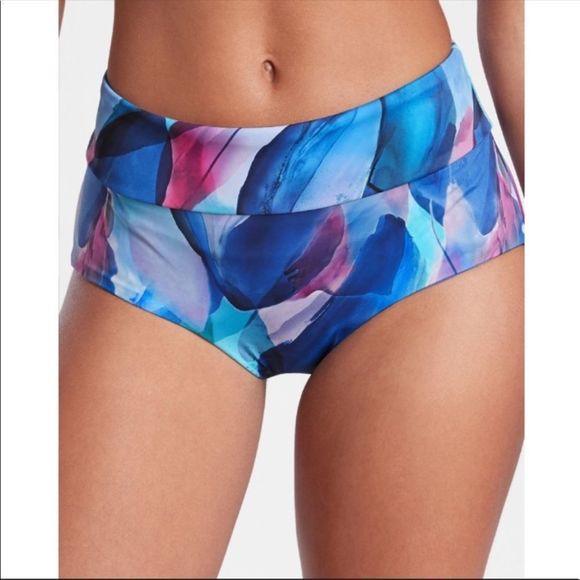 NWT Athleta Malibu Printed Boyshort Swimsuit! ❤️ - Picture 4 of 9